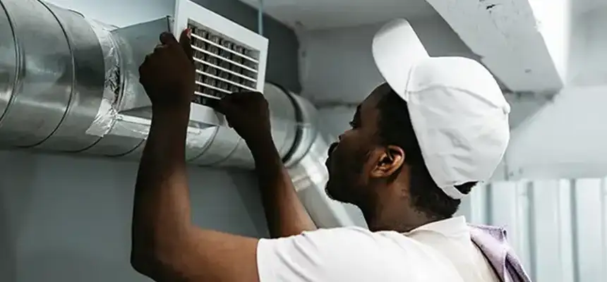 Our Licensed And Insured Cleaners in Roosevelt, NY